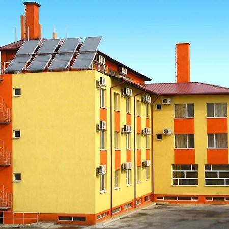 Hotel Nakra Radnevo Экстерьер фото