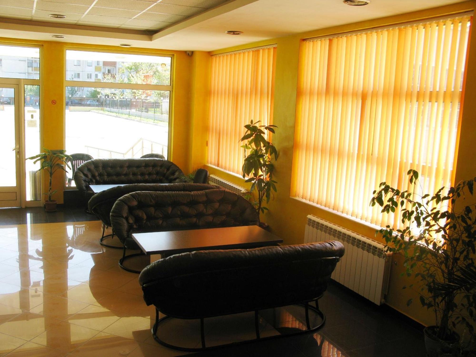 Hotel Nakra Radnevo Экстерьер фото