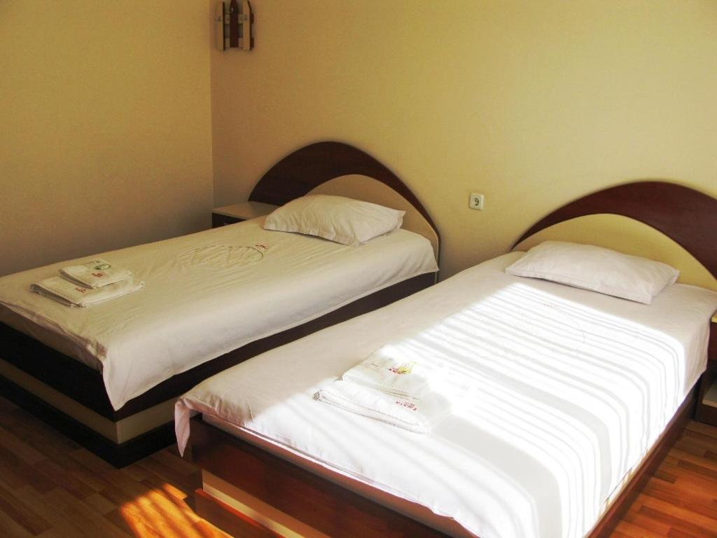 Hotel Nakra Radnevo Номер фото